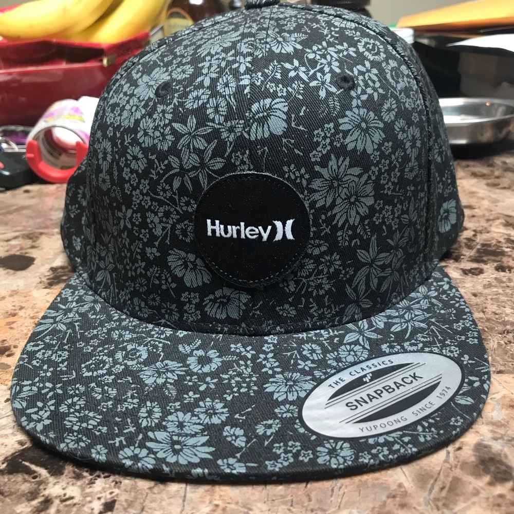 HURLEY Floral SnapBack Hat